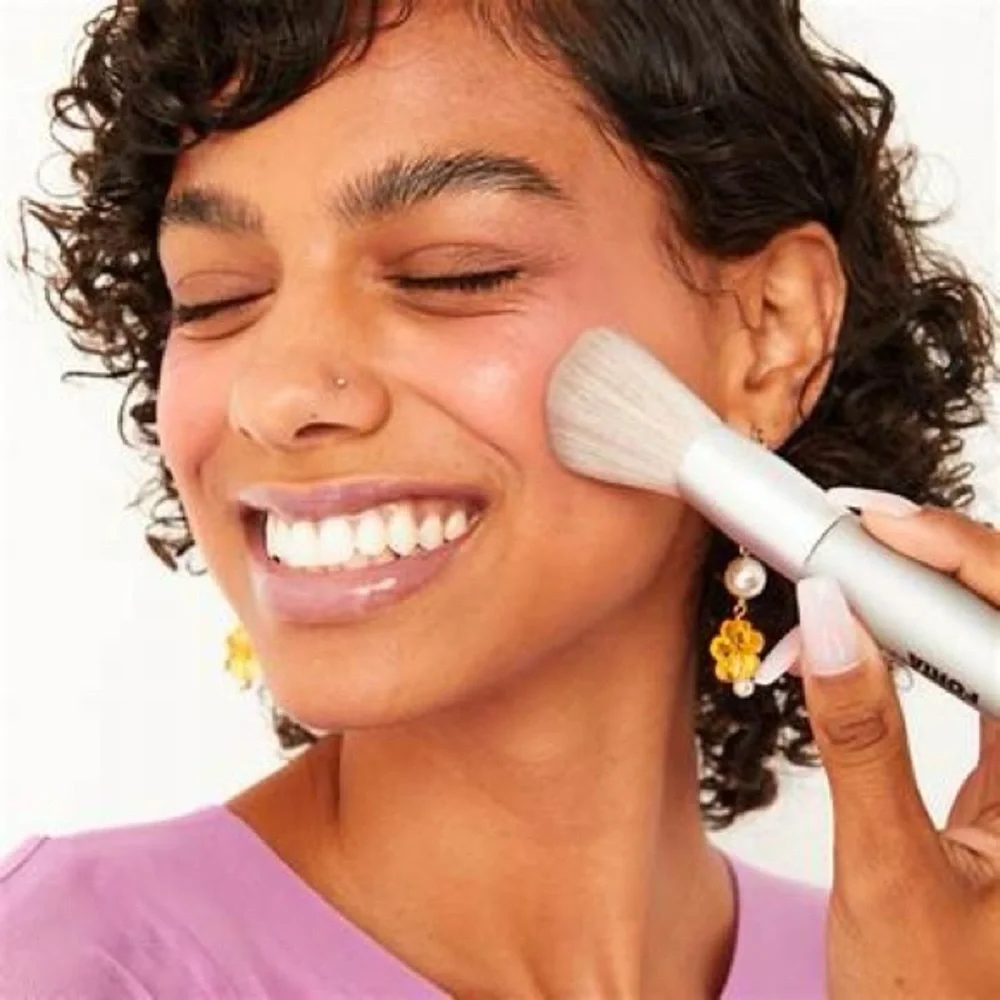 Youth Foria Silver Powder Brush - Soft Face Brush in Silver